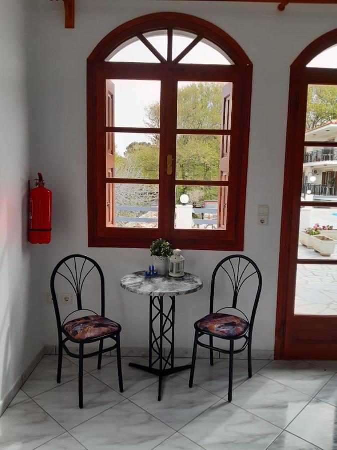 Iro Hotel Samos Ágios Konstantínos Exterior foto