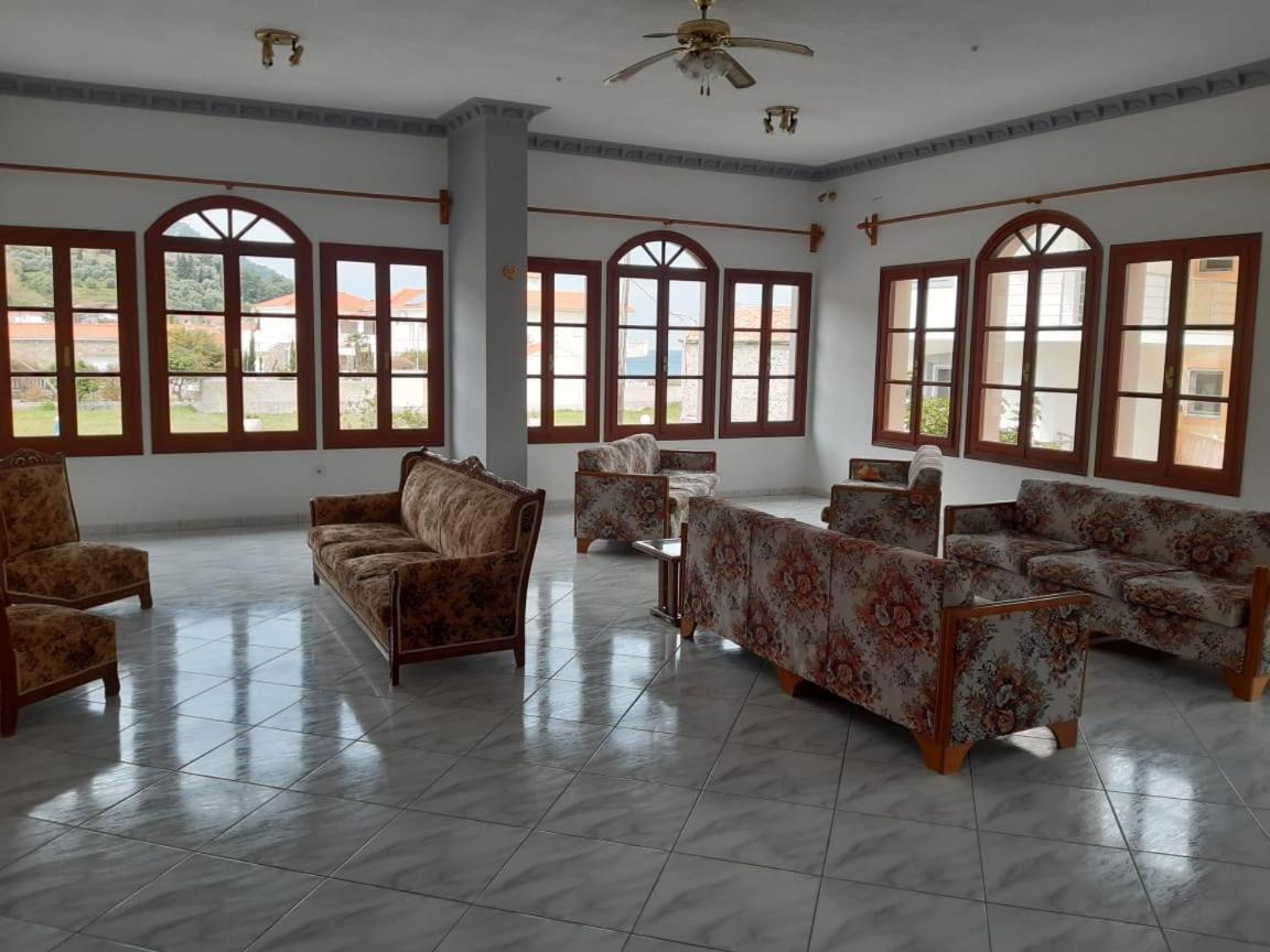 Iro Hotel Samos Ágios Konstantínos Exterior foto